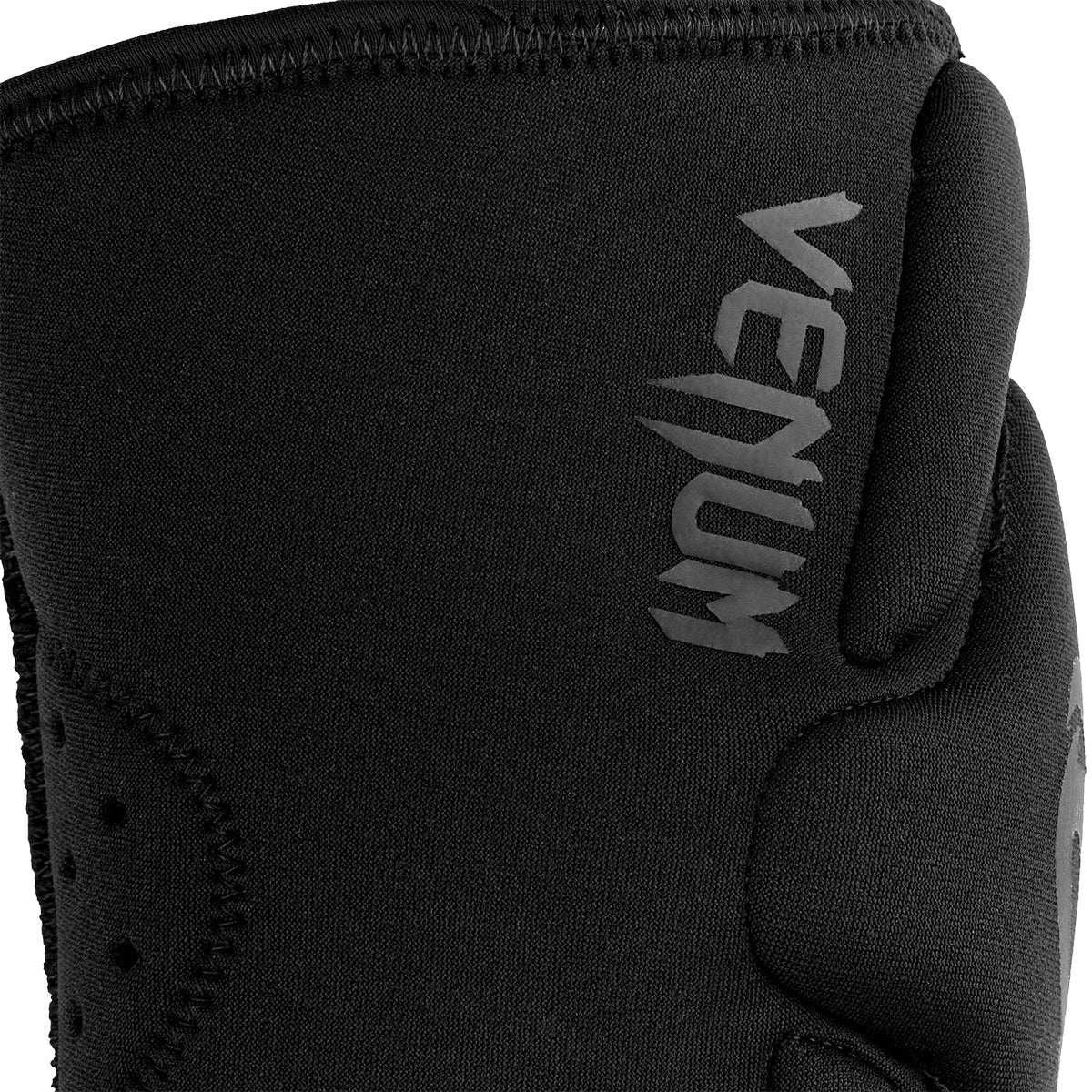 Venum MMA Contact  Knee Pads - Black/Black