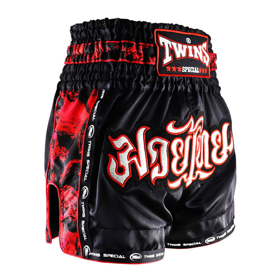 Twins TWS-153 Muay Thai Skull Shorts - Black