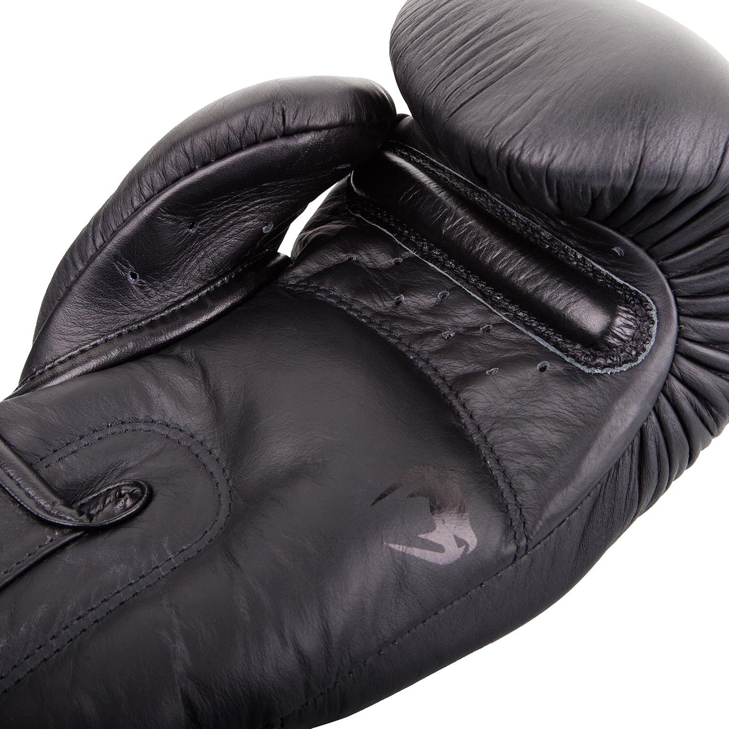 Venum Giant 3:0 Nappa Leather Boxing Gloves -Black/Black